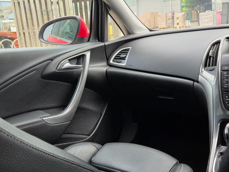 /photos/12643/e7959a8e-daf0-4b73-8400-a4efec023a3e_i800x600.jpg